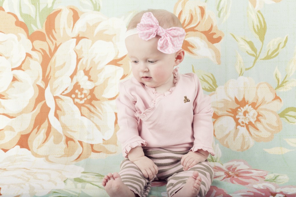 cute-baby-9-month-session